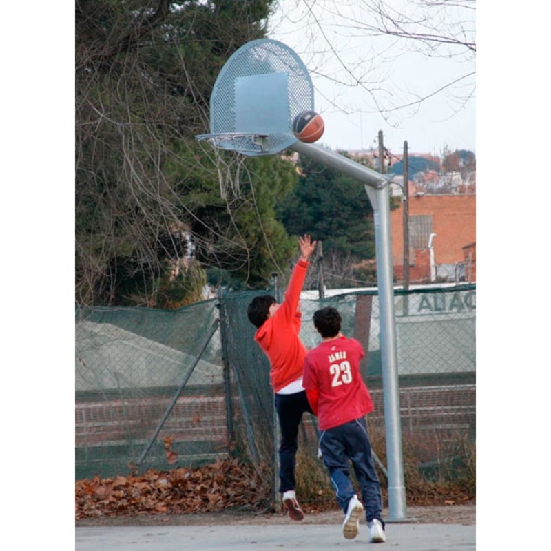 Cistella de bàsquet antivandàlica model Street